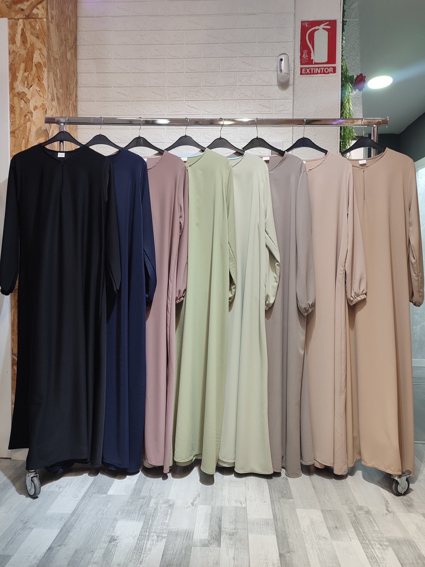 ABAYA SIMPLE