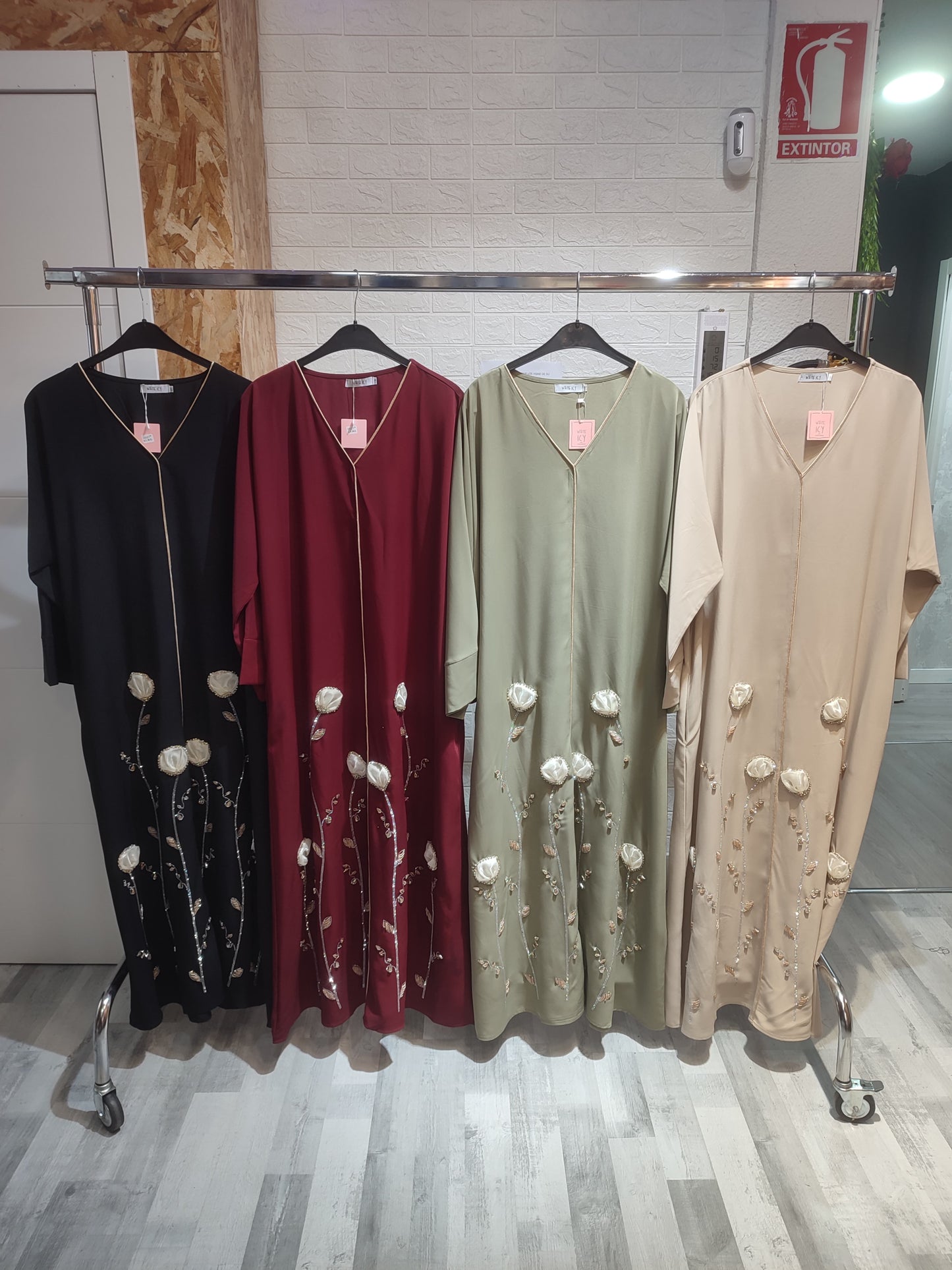 Abaya Coral